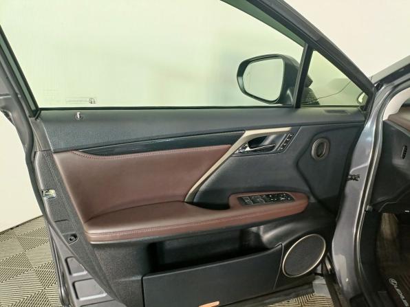 Lexus RX IV Рестайлинг с пробегом 2021 года, цена 5 035 000 рублей, 60238 км, внедорожник, Автокод Объявления