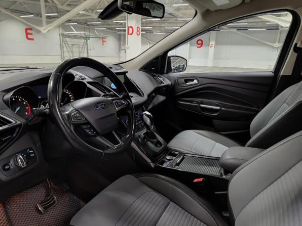 Ford Kuga II Рестайлинг с пробегом 2017 года, цена 1 375 000 рублей, 195132 км, внедорожник, Автокод Объявления