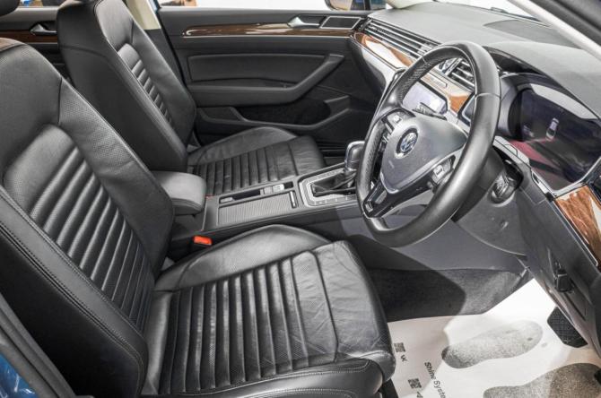 Volkswagen Passat B8 с пробегом 2017 года, цена 2 049 000 рублей, 43000 км, седан, Автокод Объявления
