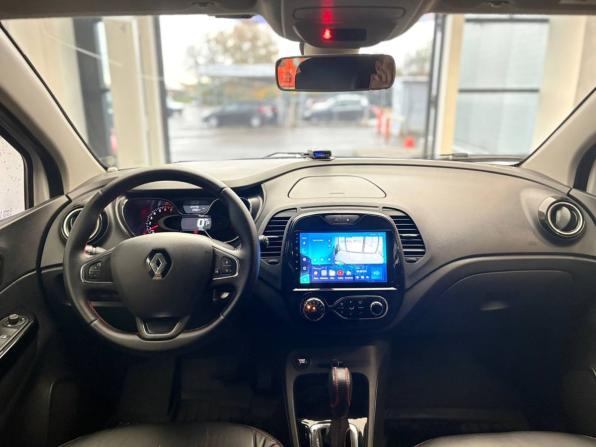 Renault Kaptur I с пробегом 2017 года, цена 1 099 000 рублей, 137330 км, внедорожник, Автокод Объявления