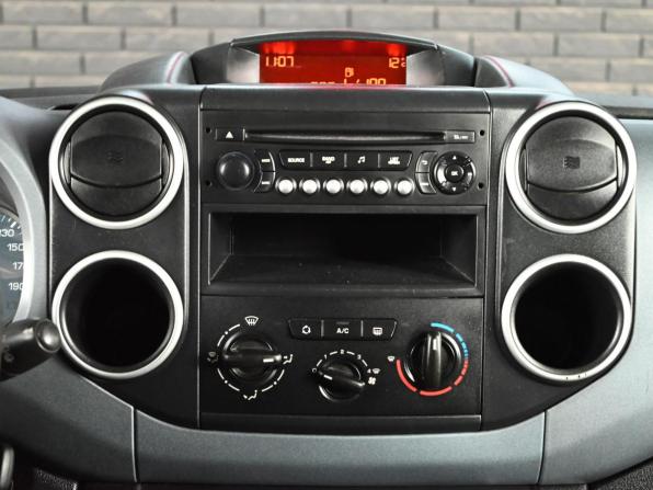 Peugeot Partner II Рестайлинг с пробегом 2013 года, цена 630 000 рублей, 191179 км, минивэн, Автокод Объявления