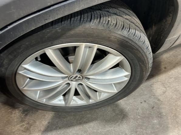 Volkswagen Tiguan I с пробегом 2009 года, цена 549 000 рублей, 349000 км, внедорожник, Автокод Объявления