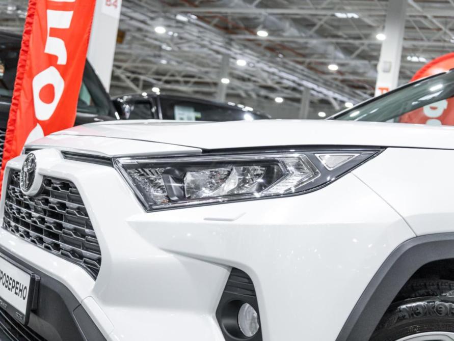 Toyota RAV4 V (XA50) Санкт-Петербург  - изображение 2