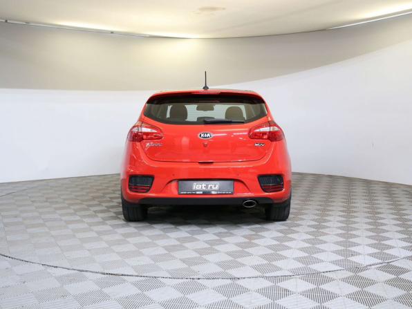 Kia Ceed II Рестайлинг с пробегом 2016 года, цена 1 090 000 рублей, 130381 км, хэтчбек, Автокод Объявления