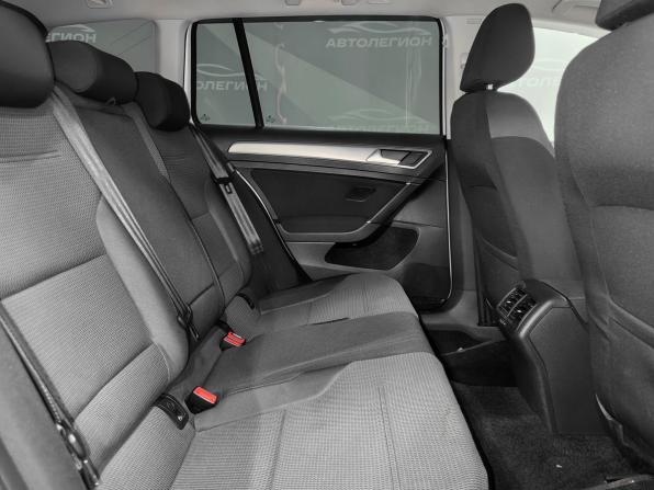 Volkswagen Golf VII с пробегом 2014 года, цена 1 220 000 рублей, 111000 км, универсал, Автокод Объявления