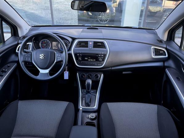 Suzuki SX4 II (S-Cross) с пробегом 2014 года, цена 1 285 000 рублей, 61988 км, хэтчбек, Автокод Объявления