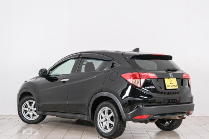Honda Vezel I с пробегом 2017 года, цена 1 599 000 рублей, 61000 км, внедорожник, Автокод Объявления