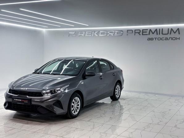 Kia Cerato IV Рестайлинг с пробегом 2022 года, цена 2 300 000 рублей, 71800 км, седан, Автокод Объявления