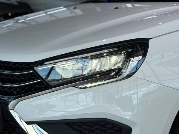 Lada (ВАЗ) Vesta I Рестайлинг (NG) с пробегом 2023 года, цена 1 285 000 рублей, 25500 км, седан, Автокод Объявления