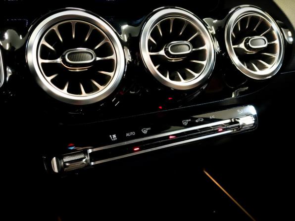 Mercedes-Benz GLA II (H247) с пробегом 2020 года, цена 2 995 000 рублей, 113936 км, внедорожник, Автокод Объявления