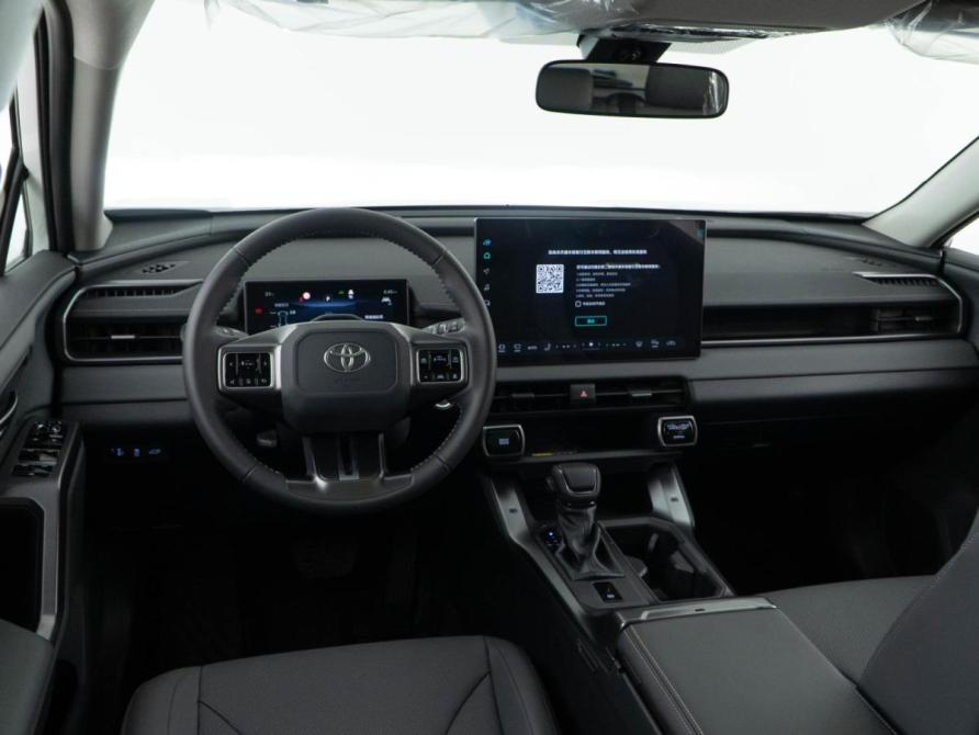Toyota RAV4 VI (XA60) Москва  - изображение 6