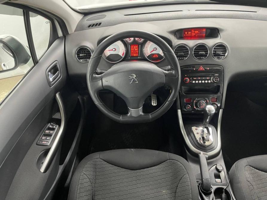Peugeot 308 I Рестайлинг Санкт-Петербург  - изображение 11