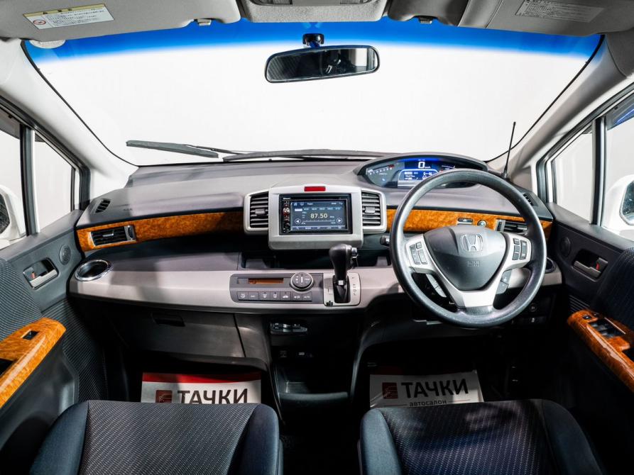 Honda Freed I Рестайлинг Чита  - изображение 8