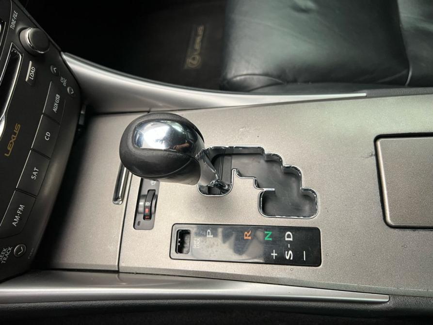 Lexus IS II Рестайлинг 2 Ростов-на-Дону  - изображение 16
