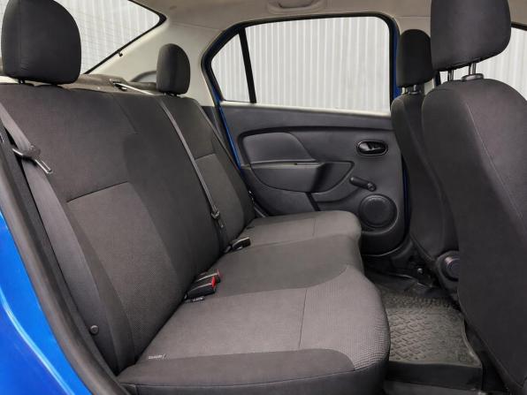 Renault Logan II с пробегом 2015 года, цена 600 000 рублей, 143543 км, седан, Автокод Объявления