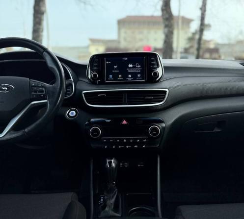Hyundai Tucson III Рестайлинг с пробегом 2019 года, цена 2 240 000 рублей, 130195 км, внедорожник, Автокод Объявления