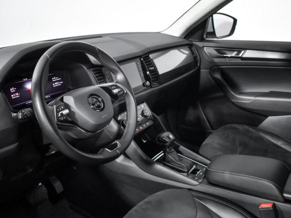 Skoda Kodiaq I с пробегом 2021 года, цена 2 790 000 рублей, 52893 км, внедорожник, Автокод Объявления