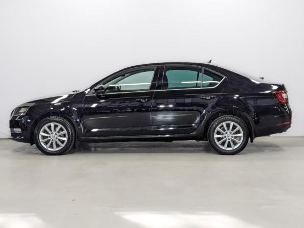Skoda Octavia III (A7) Рестайлинг с пробегом 2018 года, цена 1 795 000 рублей, 95124 км, лифтбек, Автокод Объявления