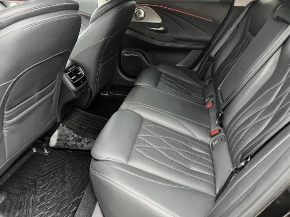 Chery Arrizo 8 с пробегом 2023 года, цена 2 063 516 рублей, 53669 км, седан, Автокод Объявления