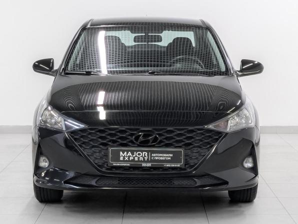Hyundai Solaris II Рестайлинг с пробегом 2021 года, цена 1 475 000 рублей, 87722 км, седан, Автокод Объявления