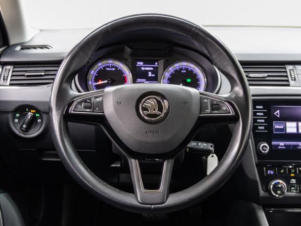 Skoda Octavia III (A7) Рестайлинг с пробегом 2019 года, цена 1 978 000 рублей, 82655 км, лифтбек, Автокод Объявления