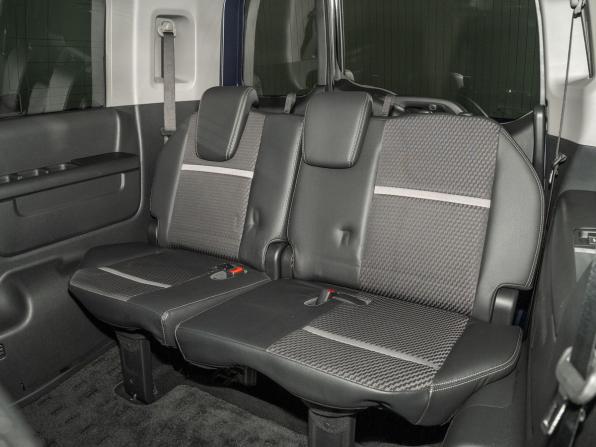Honda Stepwgn V с пробегом 2016 года, цена 1 750 500 рублей, 151105 км, минивэн, Автокод Объявления