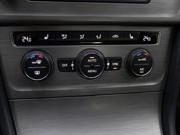 Volkswagen Golf VII с пробегом 2016 года, цена 1 398 000 рублей, 96000 км, хэтчбек, Автокод Объявления