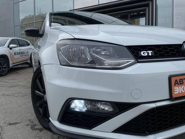 Volkswagen Polo V Рестайлинг с пробегом 2018 года, цена 1 450 000 рублей, 97779 км, седан, Автокод Объявления