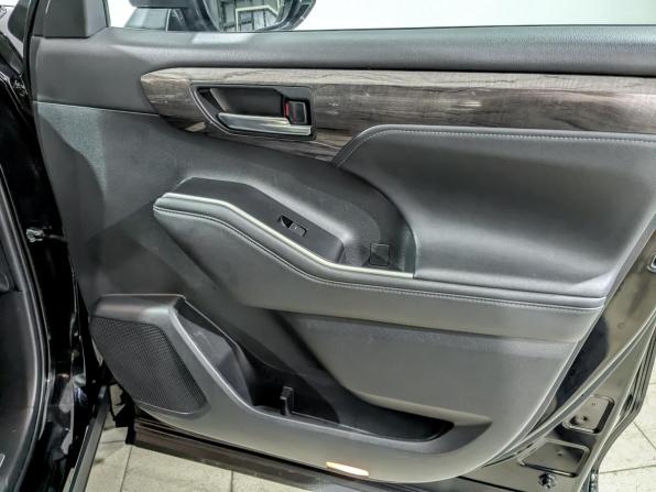 Toyota Highlander IV (XU70) с пробегом 2023 года, цена 4 200 000 рублей, 120603 км, внедорожник, Автокод Объявления