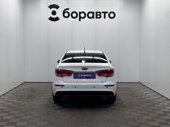 Kia Rio III Рестайлинг с пробегом 2016 года, цена 1 027 500 рублей, 161012 км, седан, Автокод Объявления