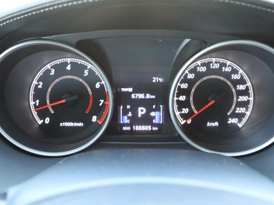 Mitsubishi Outlander II Рестайлинг Санкт-Петербург  - изображение 10