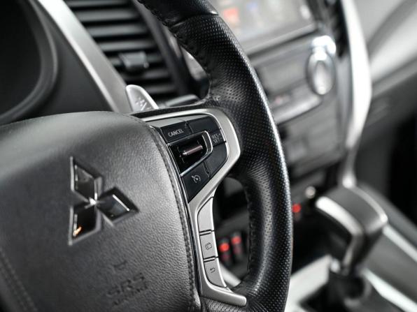Mitsubishi Pajero Sport III с пробегом 2019 года, цена 1 989 000 рублей, 72912 км, внедорожник, Автокод Объявления