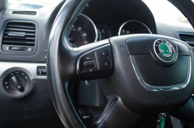 Skoda Yeti I с пробегом 2013 года, цена 1 162 000 рублей, 103000 км, внедорожник, Автокод Объявления