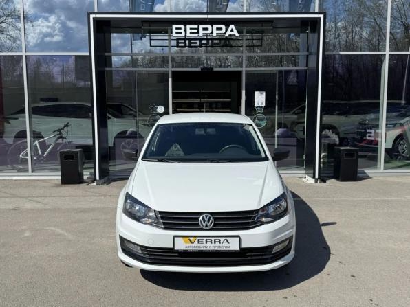 Volkswagen Polo V Рестайлинг с пробегом 2019 года, цена 1 250 000 рублей, 71351 км, седан, Автокод Объявления