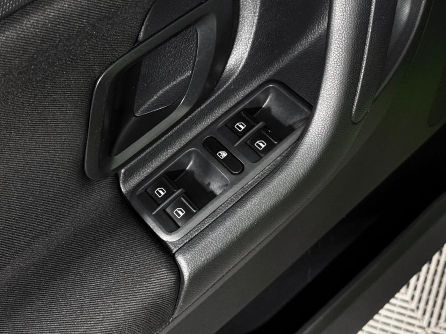Skoda Fabia II Рестайлинг Санкт-Петербург  - изображение 11