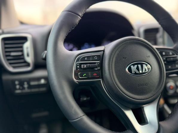 Kia Sportage IV с пробегом 2017 года, цена 1 630 000 рублей, 220882 км, внедорожник, Автокод Объявления