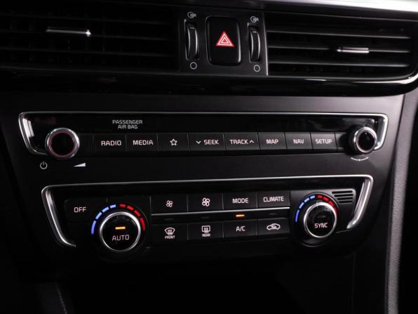 Kia Optima IV Рестайлинг с пробегом 2019 года, цена 2 049 000 рублей, 129058 км, седан, Автокод Объявления