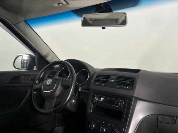 Skoda Yeti I с пробегом 2010 года, цена 599 000 рублей, 222000 км, внедорожник, Автокод Объявления