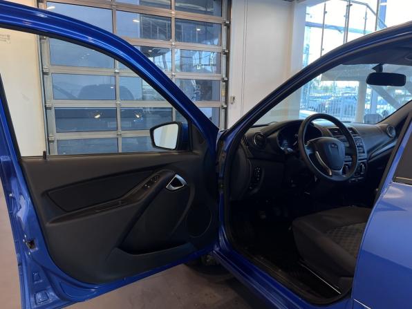 Lada (ВАЗ) Granta I Рестайлинг с пробегом 2020 года, цена 765 000 рублей, 49578 км, лифтбек, Автокод Объявления