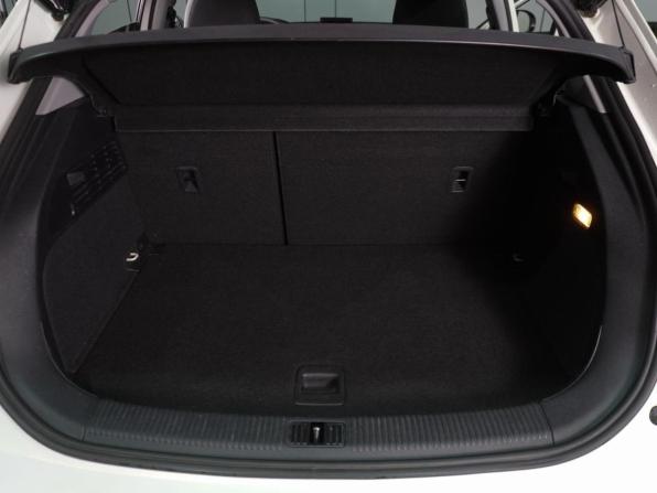 Audi A1 I (8X) с пробегом 2012 года, цена 1 169 000 рублей, 159351 км, хэтчбек, Автокод Объявления