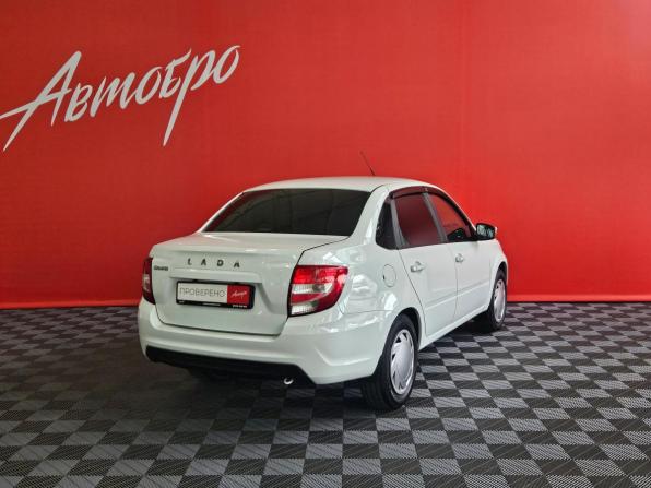 Lada (ВАЗ) Granta I Рестайлинг с пробегом 2022 года, цена 595 000 рублей, 101636 км, седан, Автокод Объявления