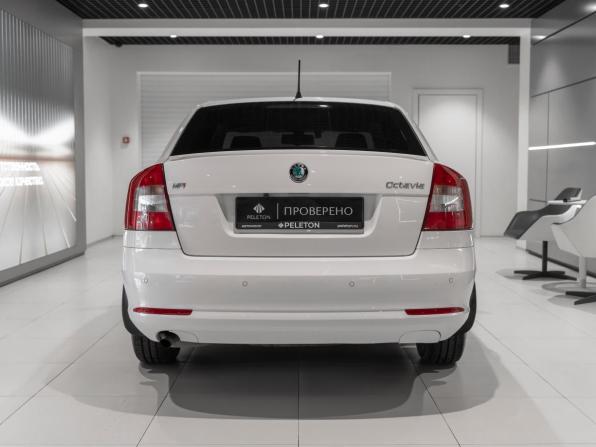 Skoda Octavia II (A5) Рестайлинг с пробегом 2013 года, цена 785 000 рублей, 204447 км, лифтбек, Автокод Объявления