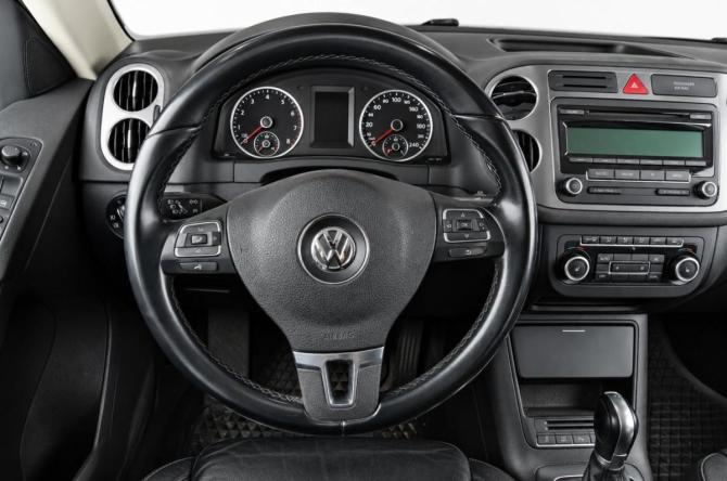 Volkswagen Tiguan I с пробегом 2011 года, цена 1 259 000 рублей, 205000 км, внедорожник, Автокод Объявления
