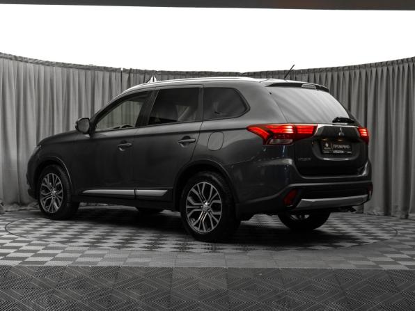 Mitsubishi Outlander III Рестайлинг 2 с пробегом 2016 года, цена 2 270 000 рублей, 81693 км, внедорожник, Автокод Объявления