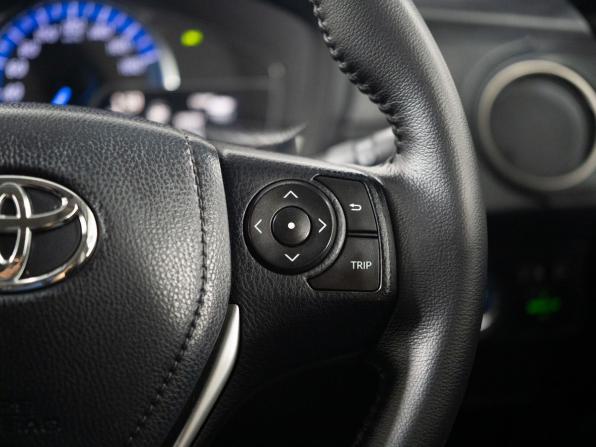 Toyota Corolla XI (E160 E170 E180) с пробегом 2014 года, цена 1 099 500 рублей, 166969 км, универсал, Автокод Объявления