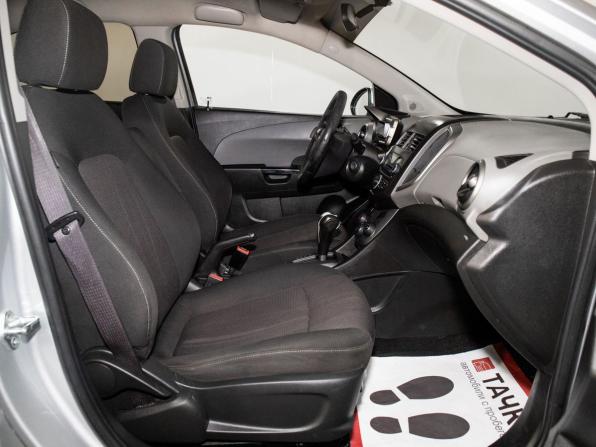 Chevrolet Aveo II с пробегом 2013 года, цена 589 500 рублей, 180000 км, седан, Автокод Объявления