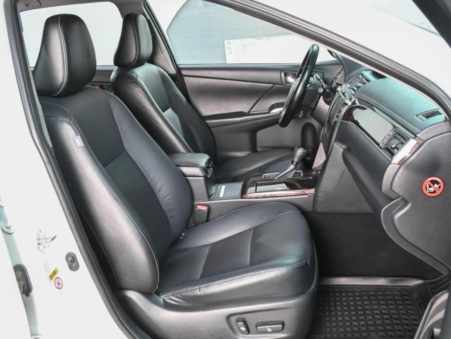 Toyota Camry VII (XV50) Рестайлинг Ростов-на-Дону  - изображение 8