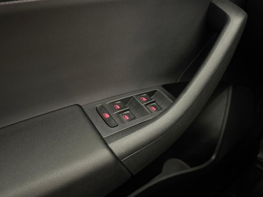 Volkswagen Polo VI Псков  - изображение 18