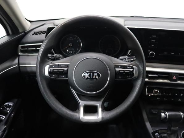 Kia K5 III с пробегом 2021 года, цена 2 099 000 рублей, 141000 км, седан, Автокод Объявления
