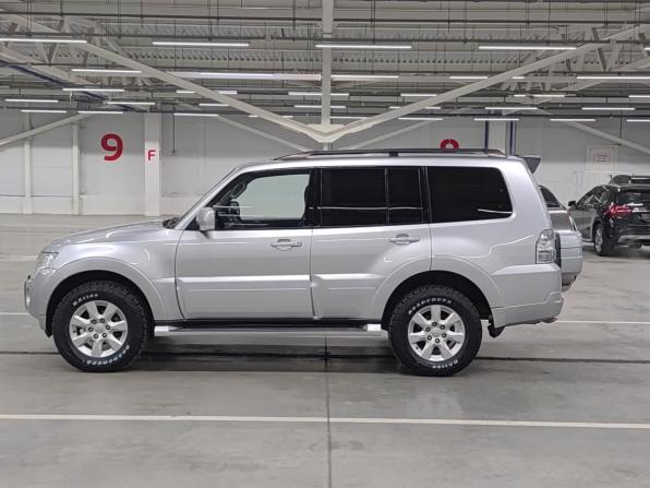 Mitsubishi Pajero IV Рестайлинг 1 с пробегом 2011 года, цена 1 950 000 рублей, 139375 км, внедорожник, Автокод Объявления